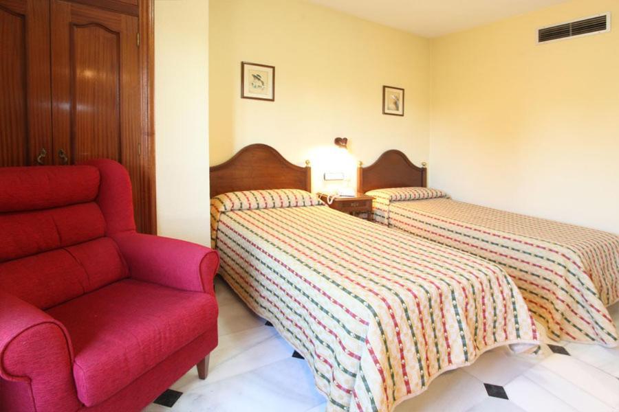 Hotel El Cisne à Cordoue Chambre photo